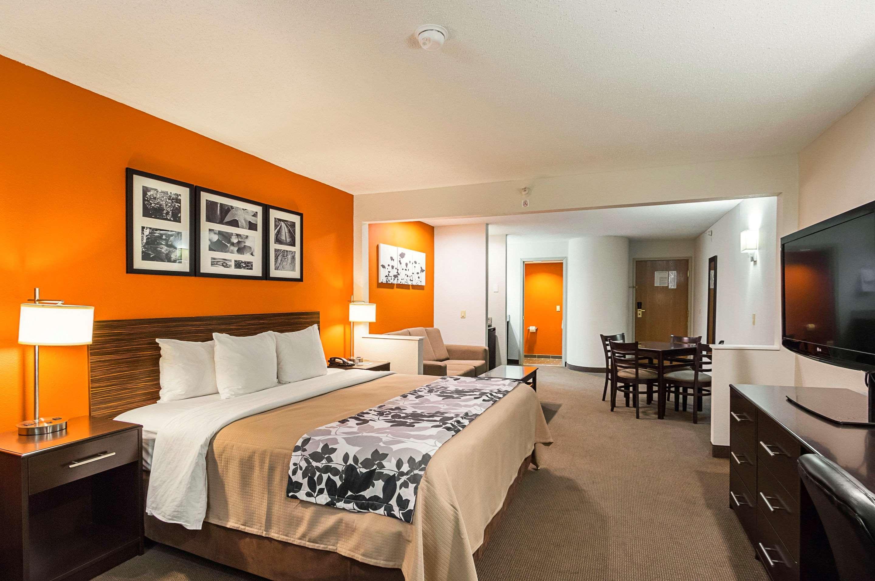 Sleep Inn & Suites Данвил Екстериор снимка